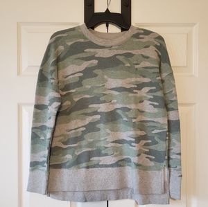 Women's Camo Long Sweatshirt